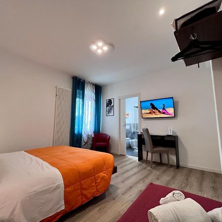 Verona Rooms 109 Buitenkant foto